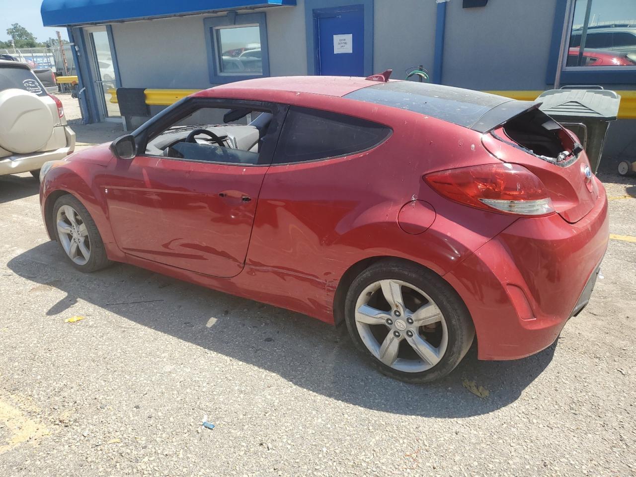 2012 Hyundai Veloster - Фото 2
