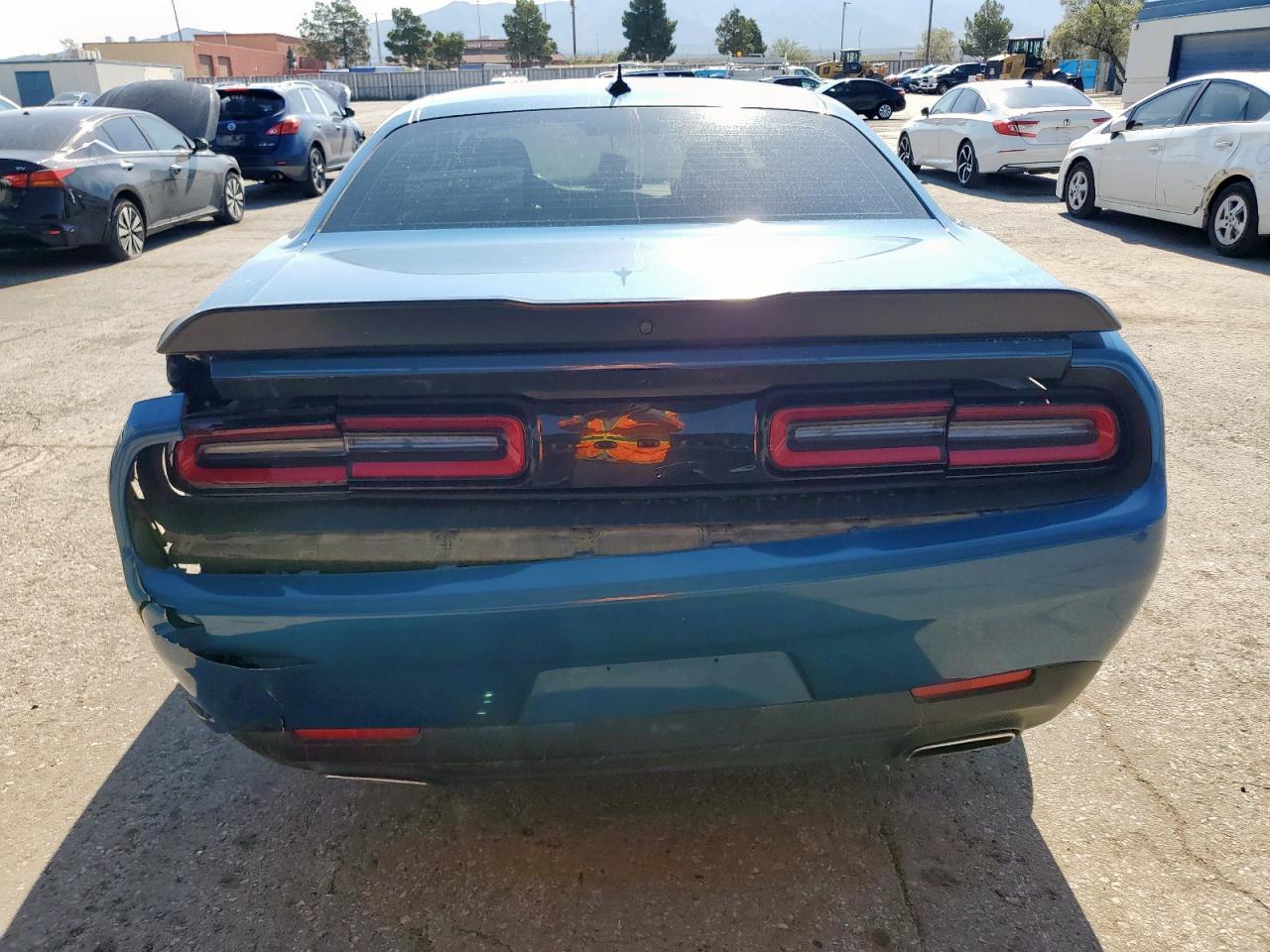2021 Dodge Challenger Sxt - Image 6