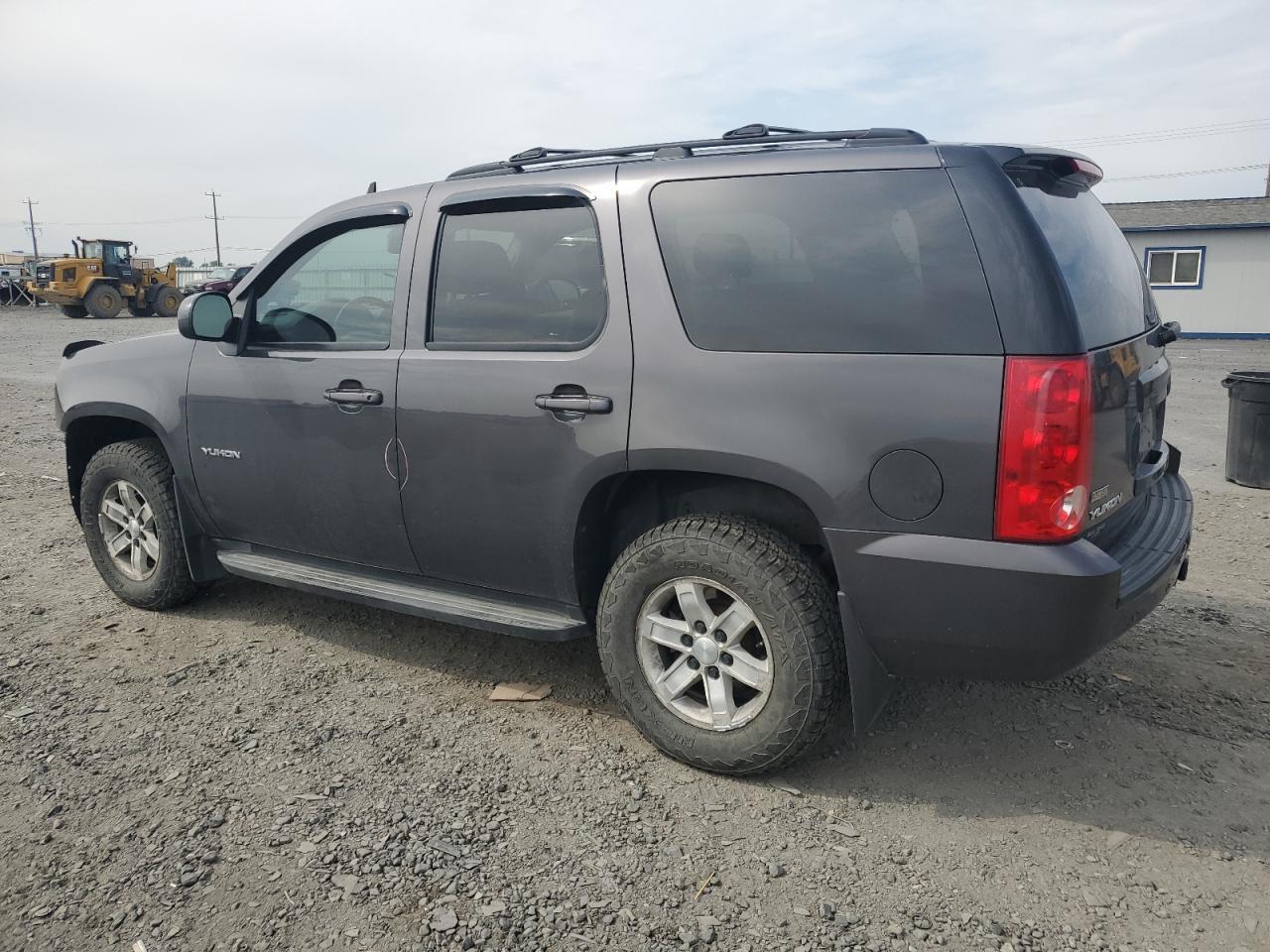 2010 GMC Yukon Sle - Фото 2