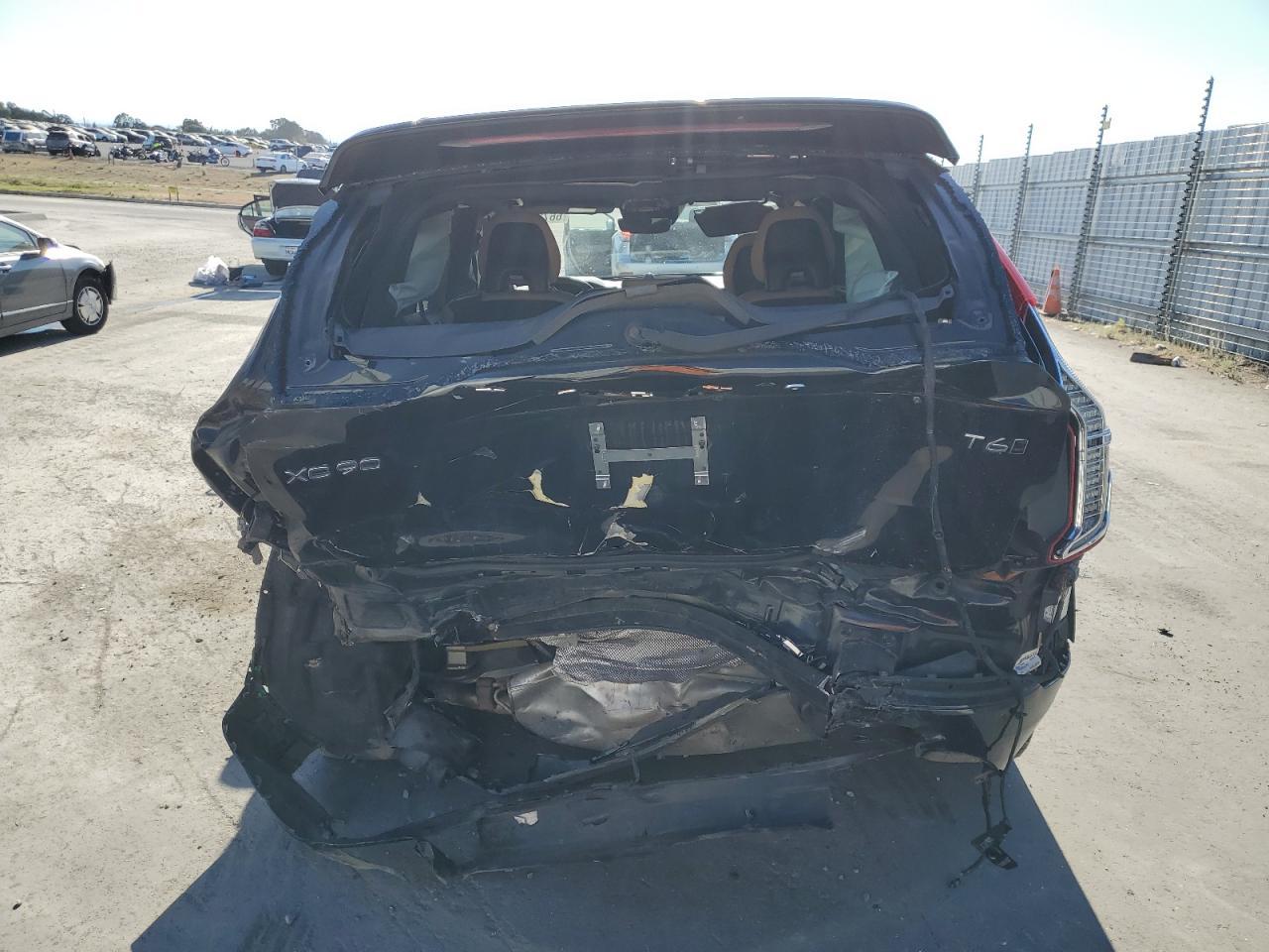 2017 Volvo Xc90 T6 - Фото 6