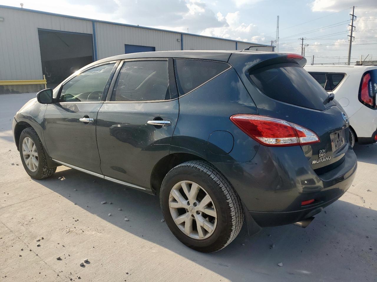 2011 Nissan Murano S - Фото 2