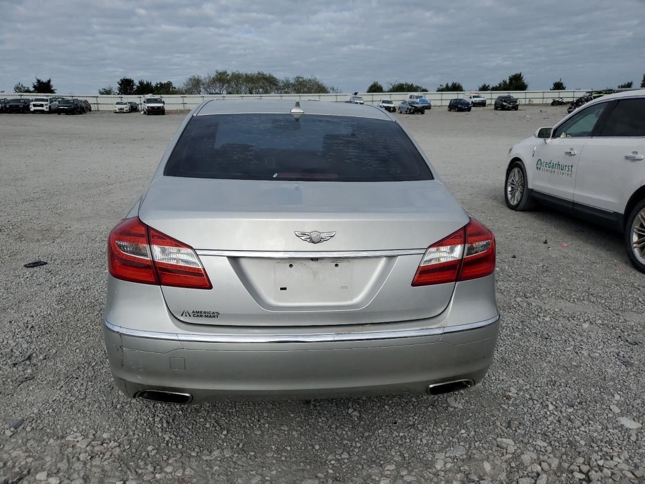 2013 Hyundai Genesis 3.8L - Image 6