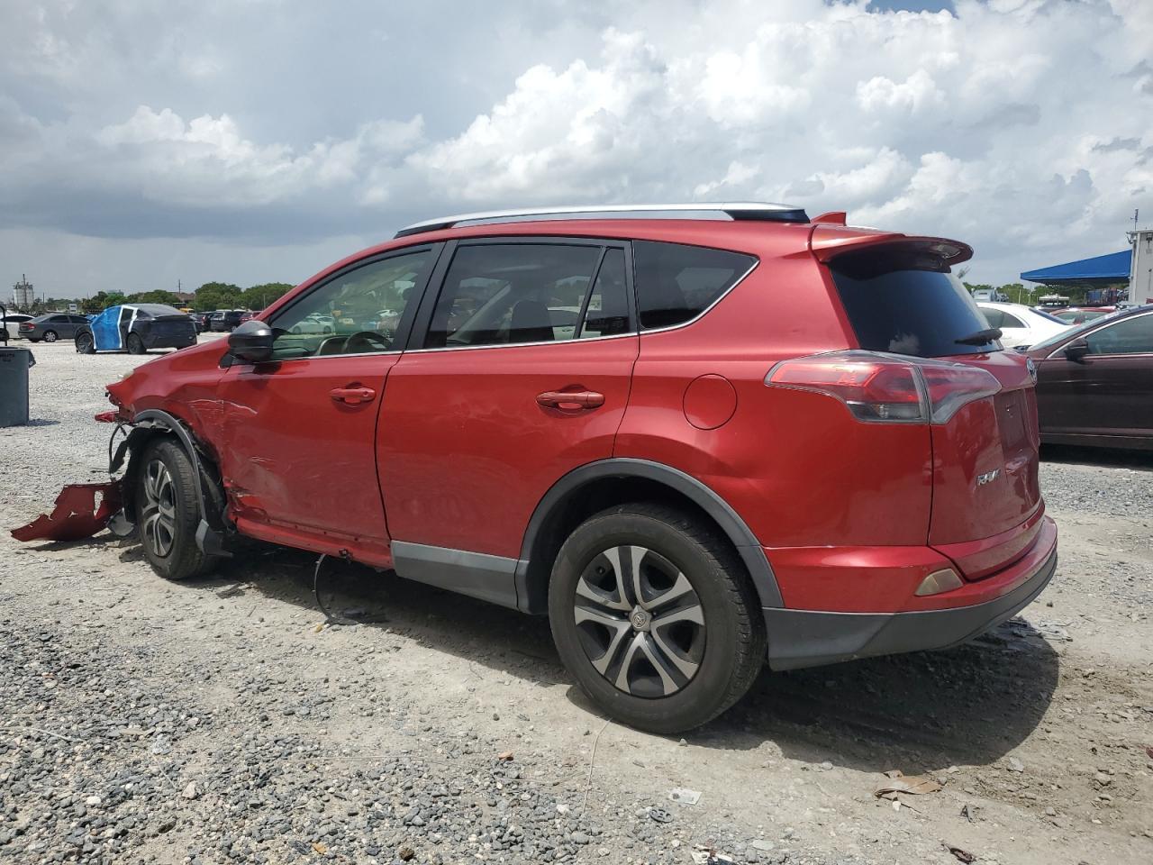 2016 Toyota Rav4 Le - Фото 2