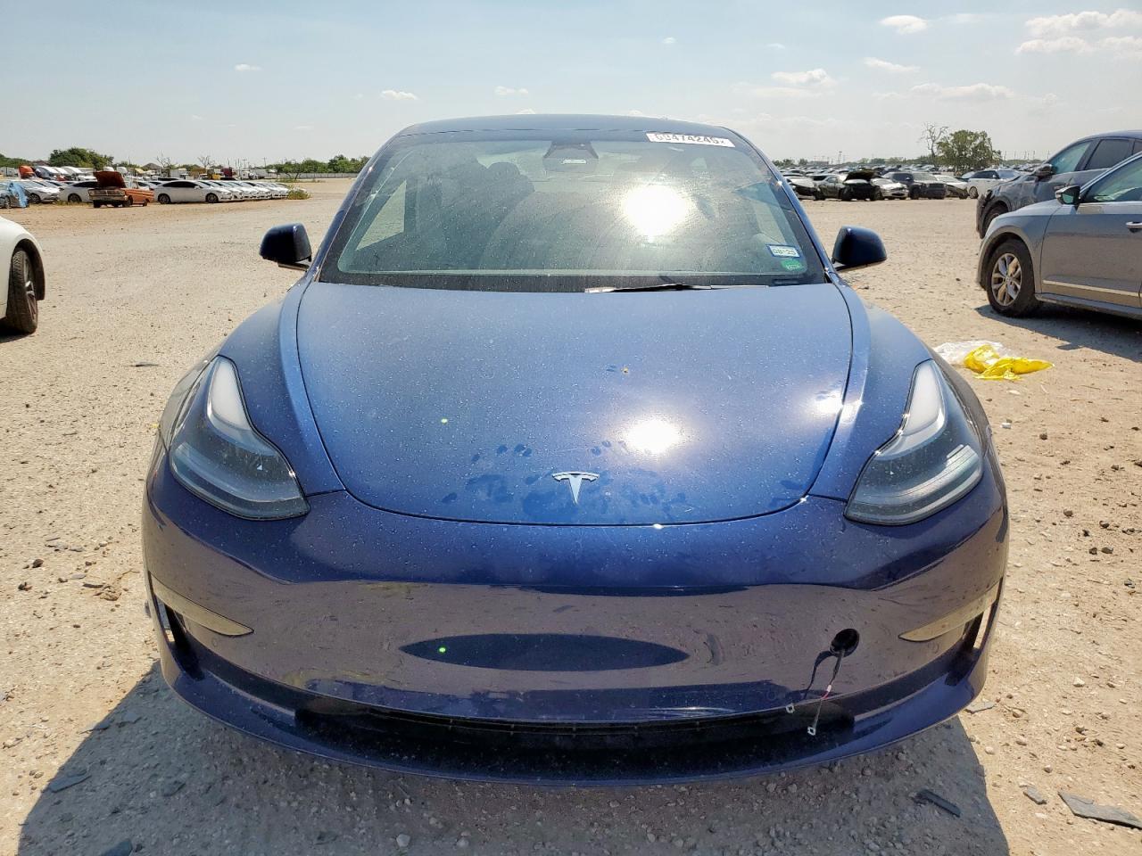 2022 Tesla Model 3 - Image 5