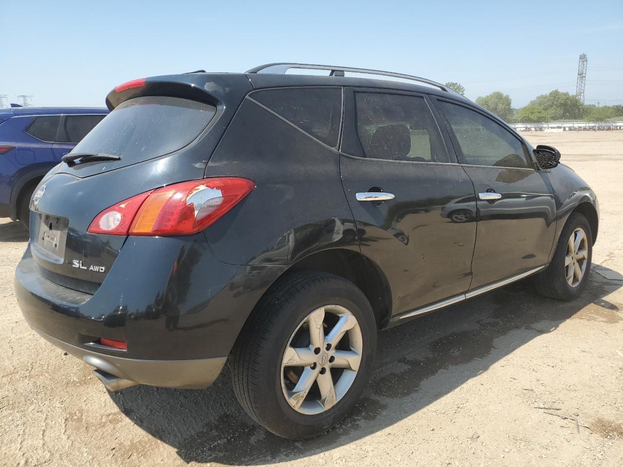 2010 Nissan Murano S - Фото 3