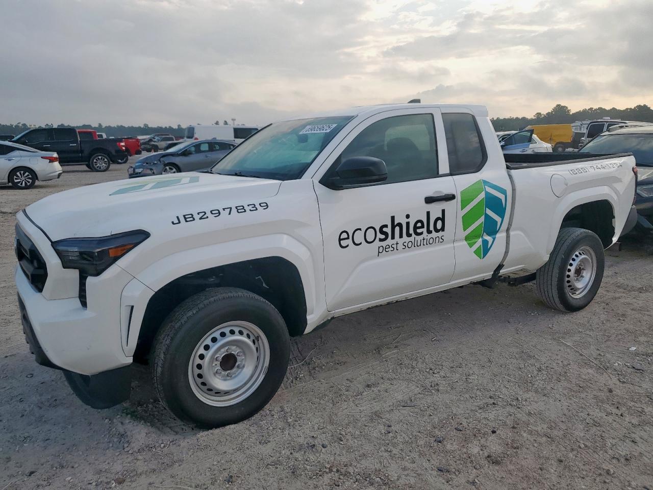 2024 Toyota Tacoma Xtracab