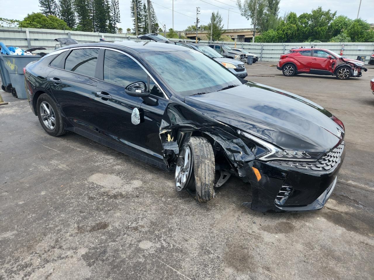 2024 Kia K5 Lxs - Image 4