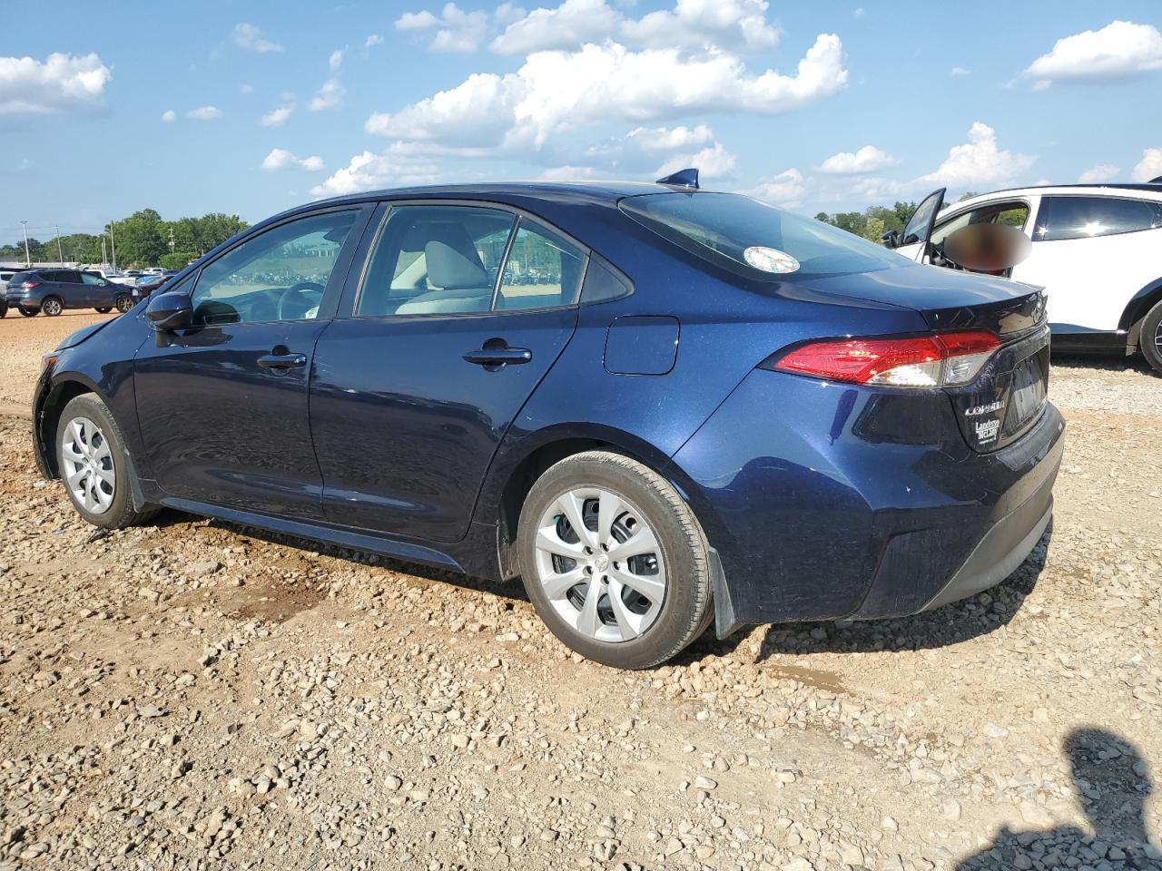 2024 Toyota Corolla Le - Image 2