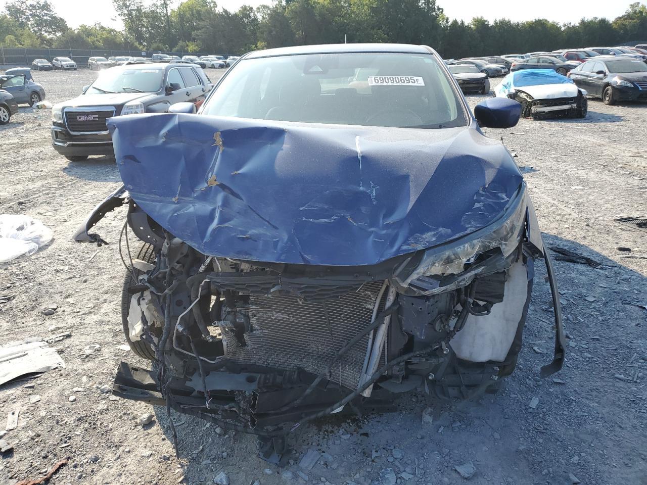 2020 Nissan Rogue Sport S - Image 5