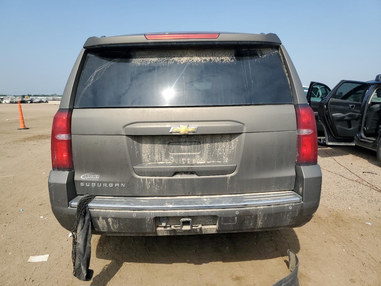 2015 Chevrolet Suburban K1500 Ltz - Image 6