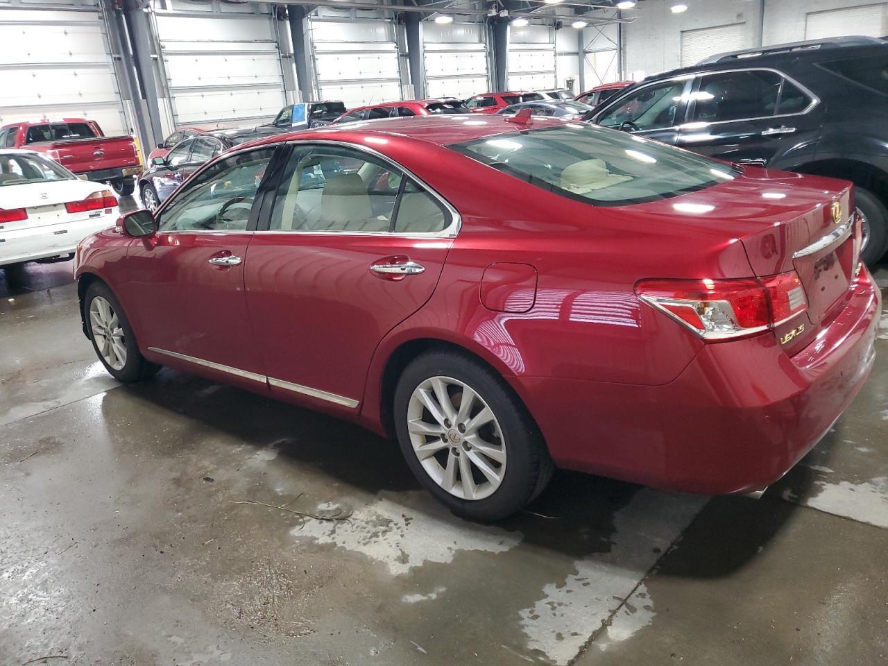 2010 Lexus Es 350 - Фото 2