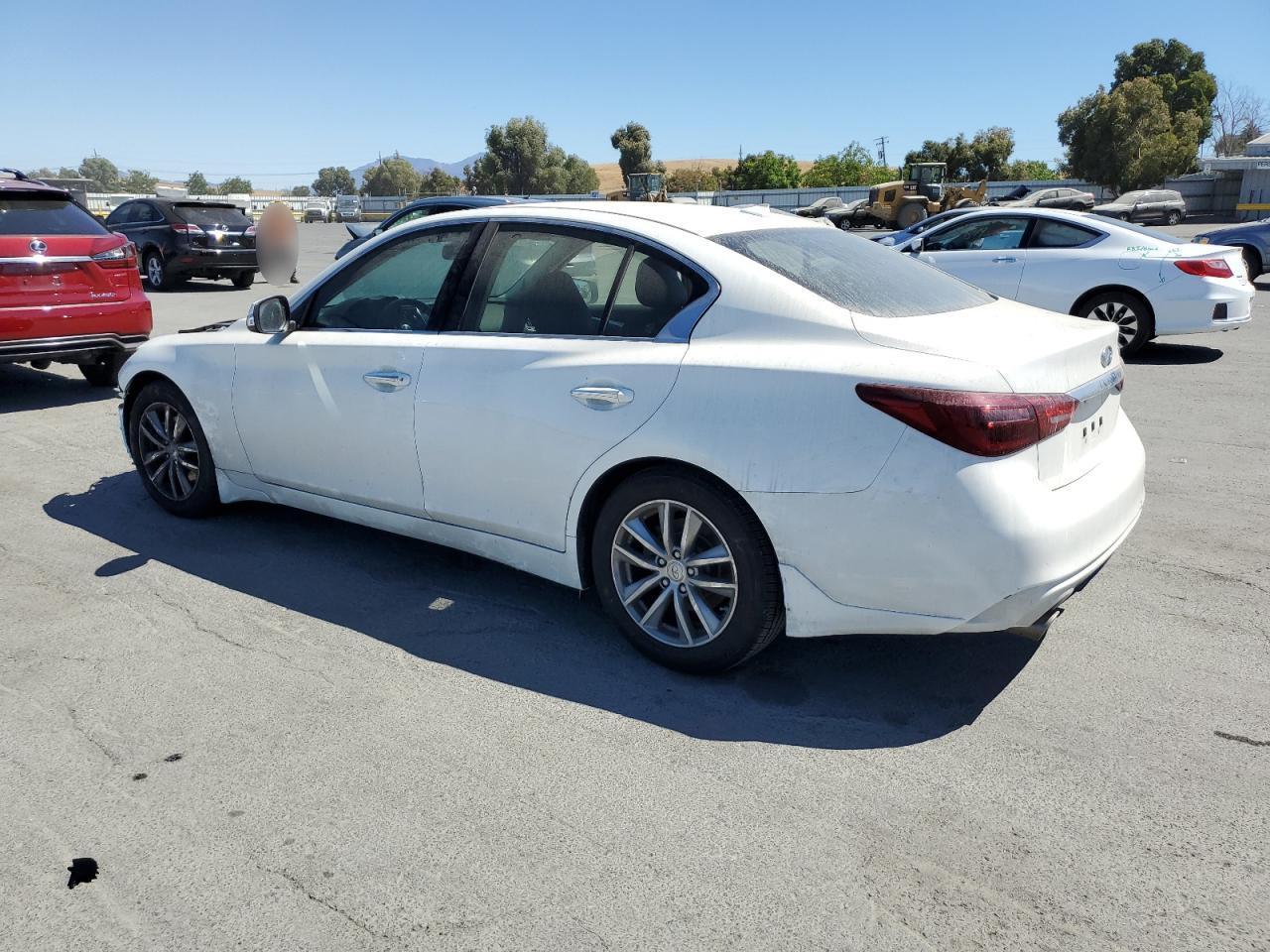 2021 Infiniti Q50 Pure - Фото 2