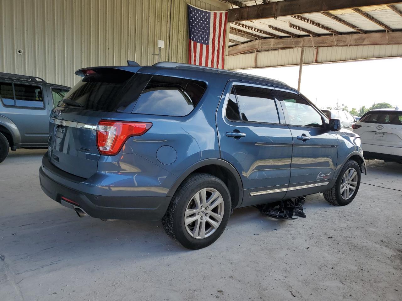 2018 Ford Explorer Xlt - Image 3