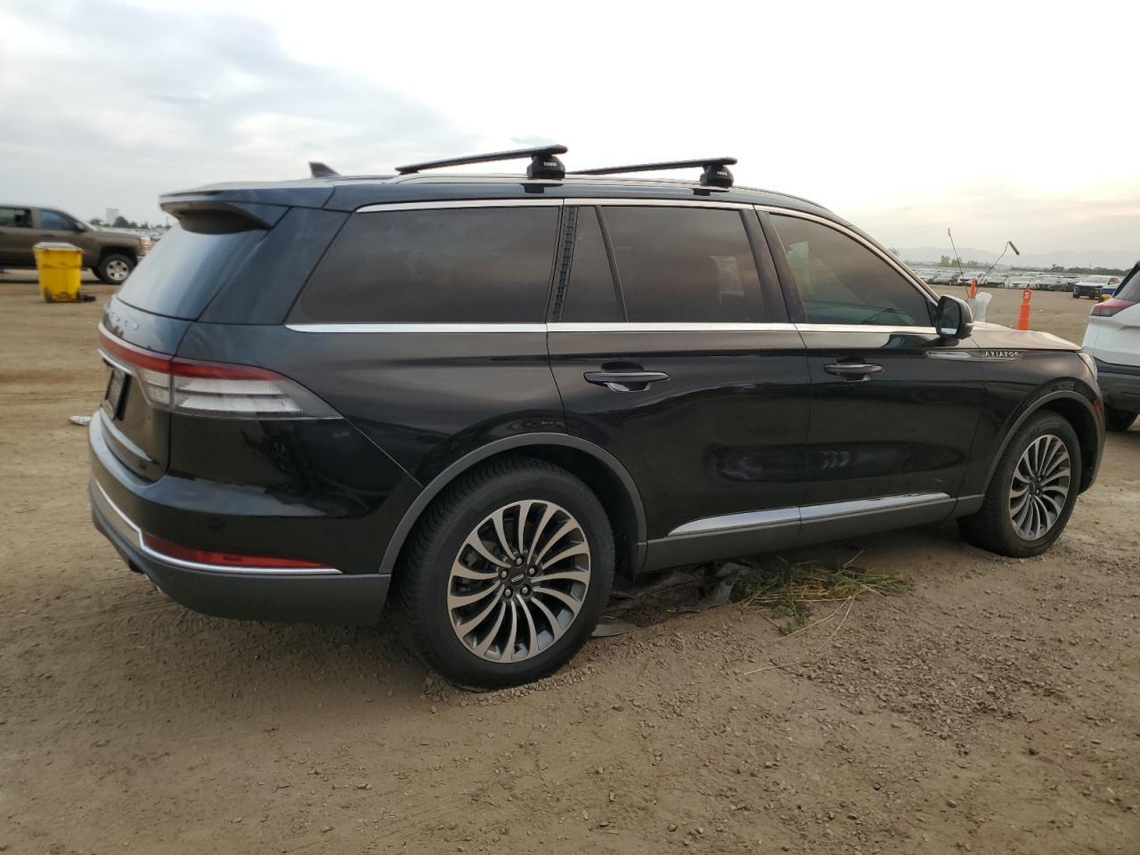 2020 Lincoln Aviator Reserve - Image 3