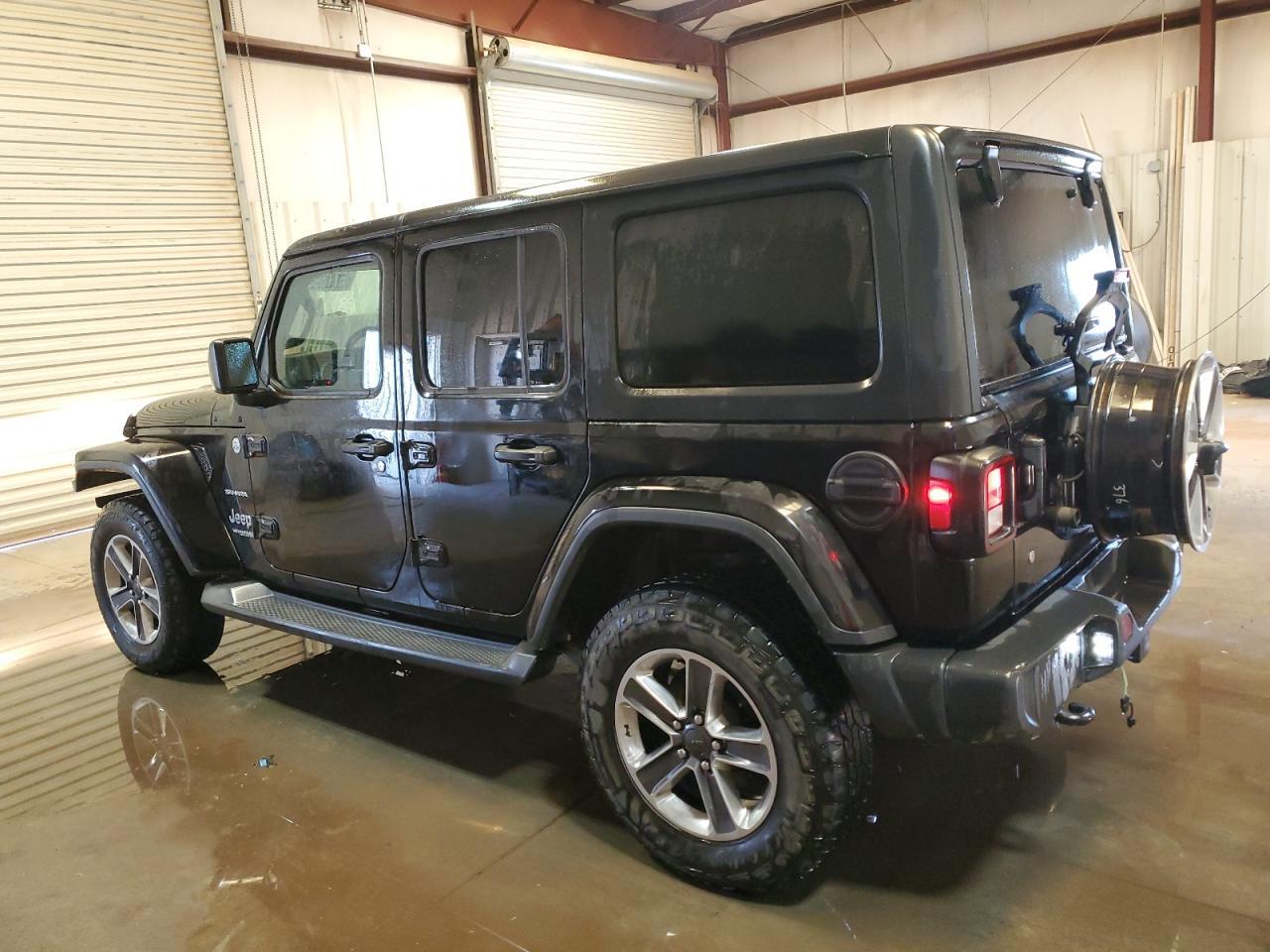 2019 Jeep Wrangler Unlimited Sahara - Image 2