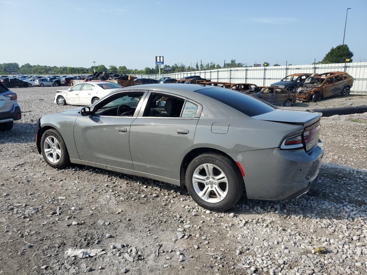 2019 Dodge Charger Sxt - Фото 2