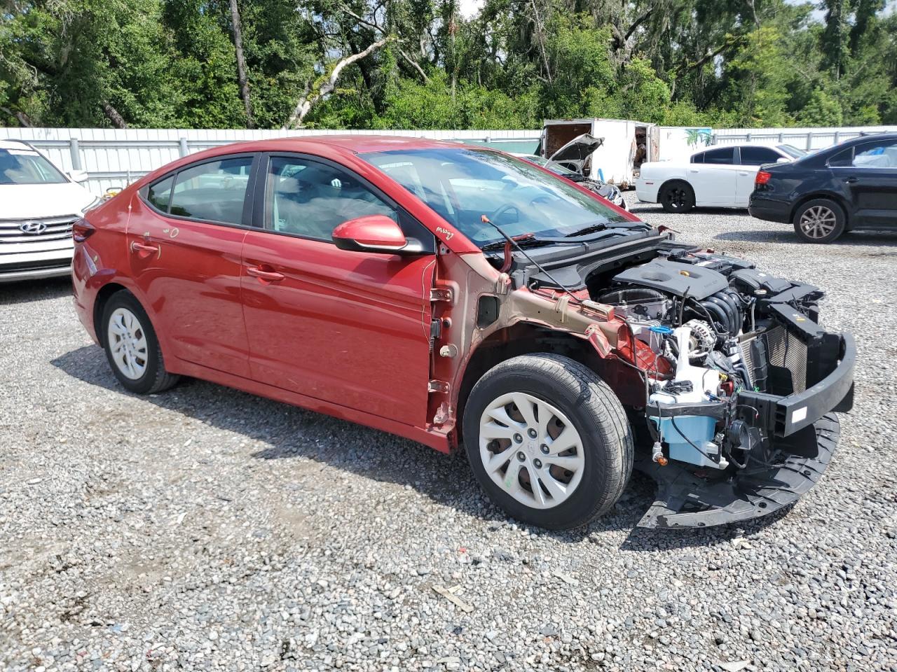 2019 Hyundai Elantra Se - Image 4
