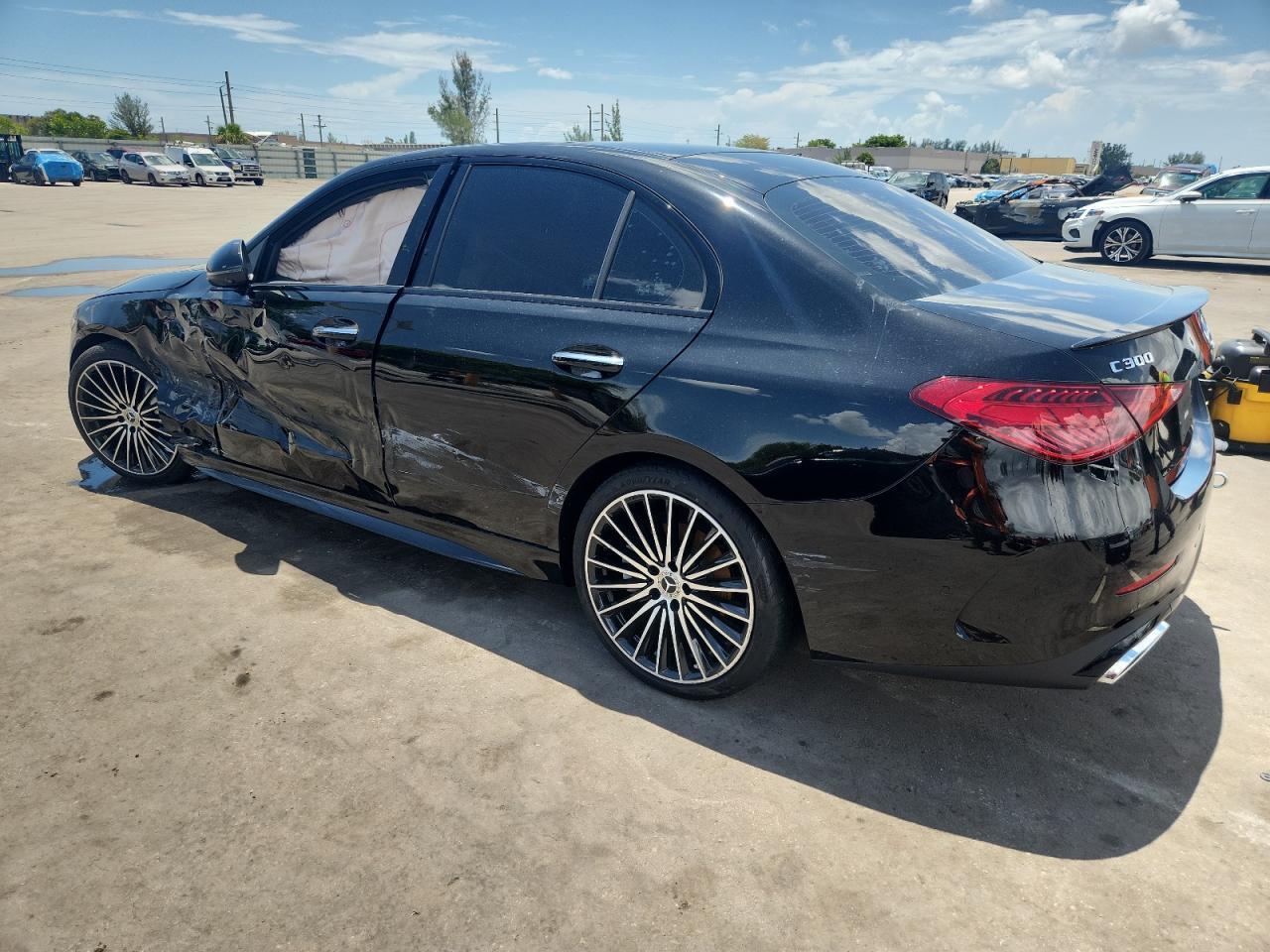 2023 Mercedes-Benz C 300 - Фото 2