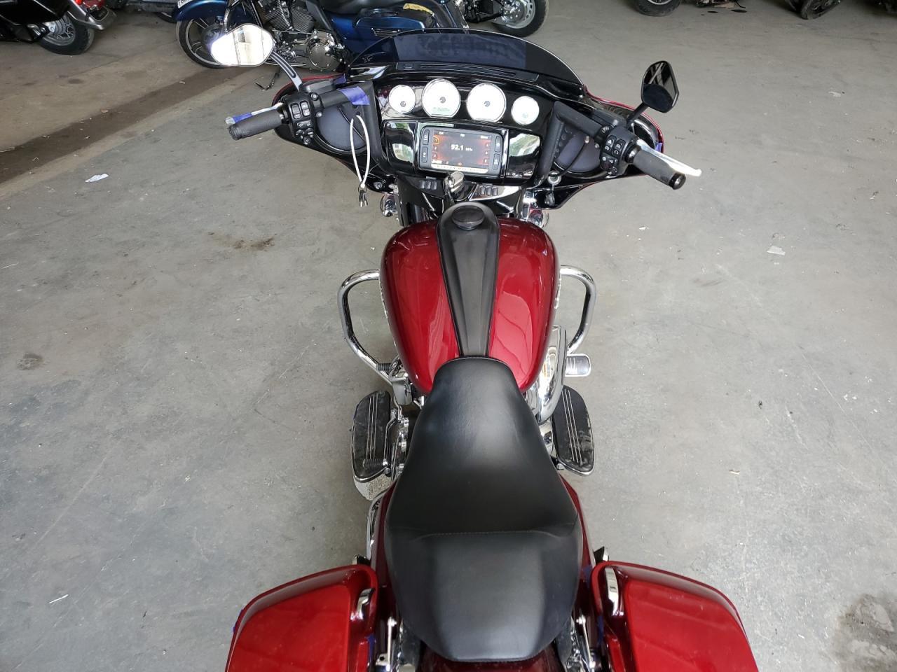 2017 Harley-Davidson Flhxs Street Glide Special - Image 6