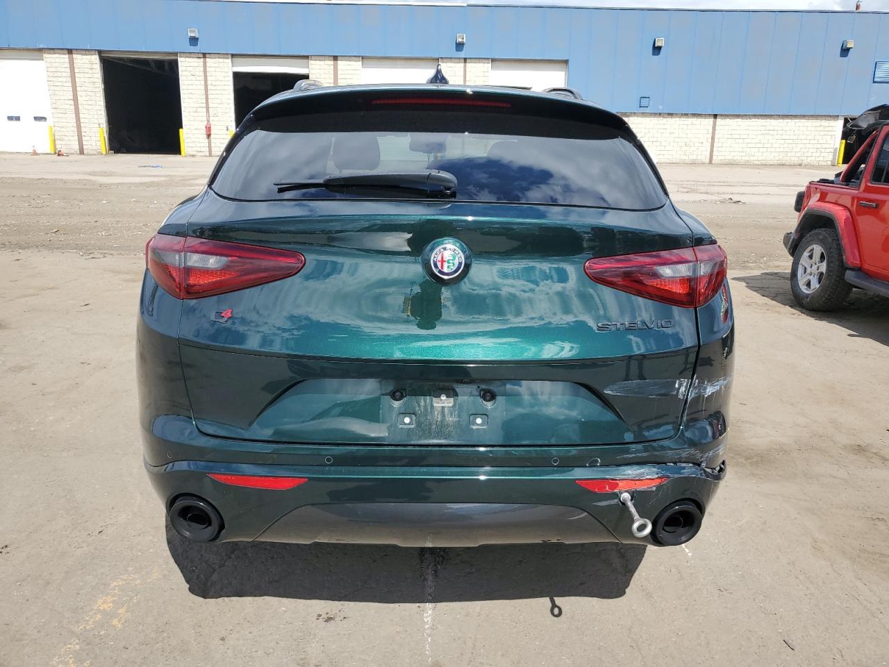 2020 Alfa Romeo Stelvio Ti - Фото 6