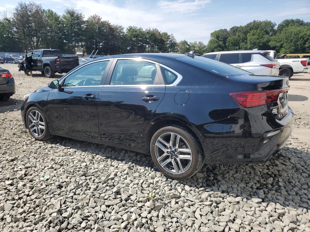 2020 Kia Forte Ex - Image 2