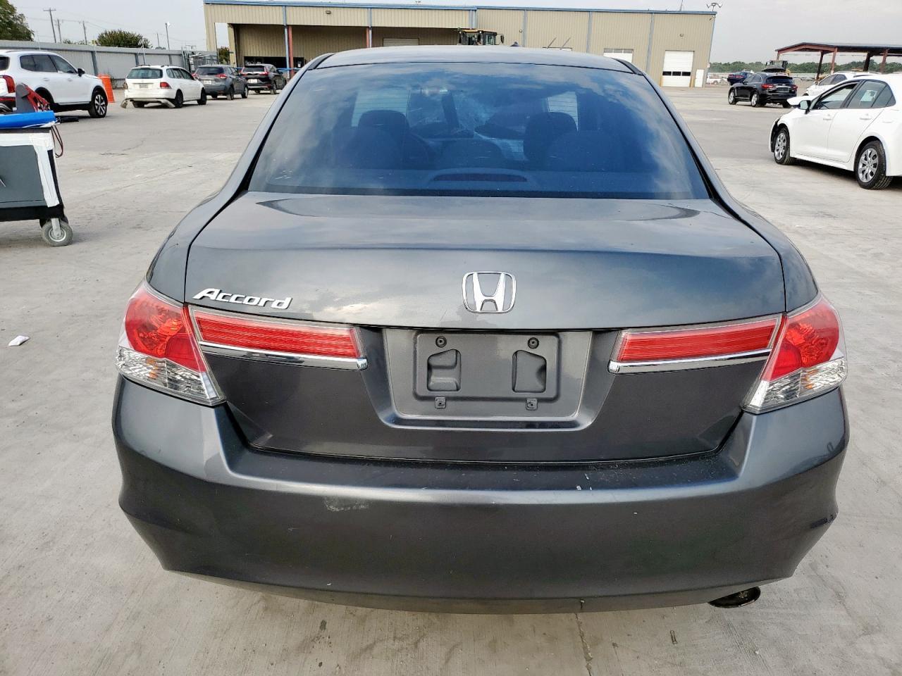 2012 Honda Accord Lx - Фото 6