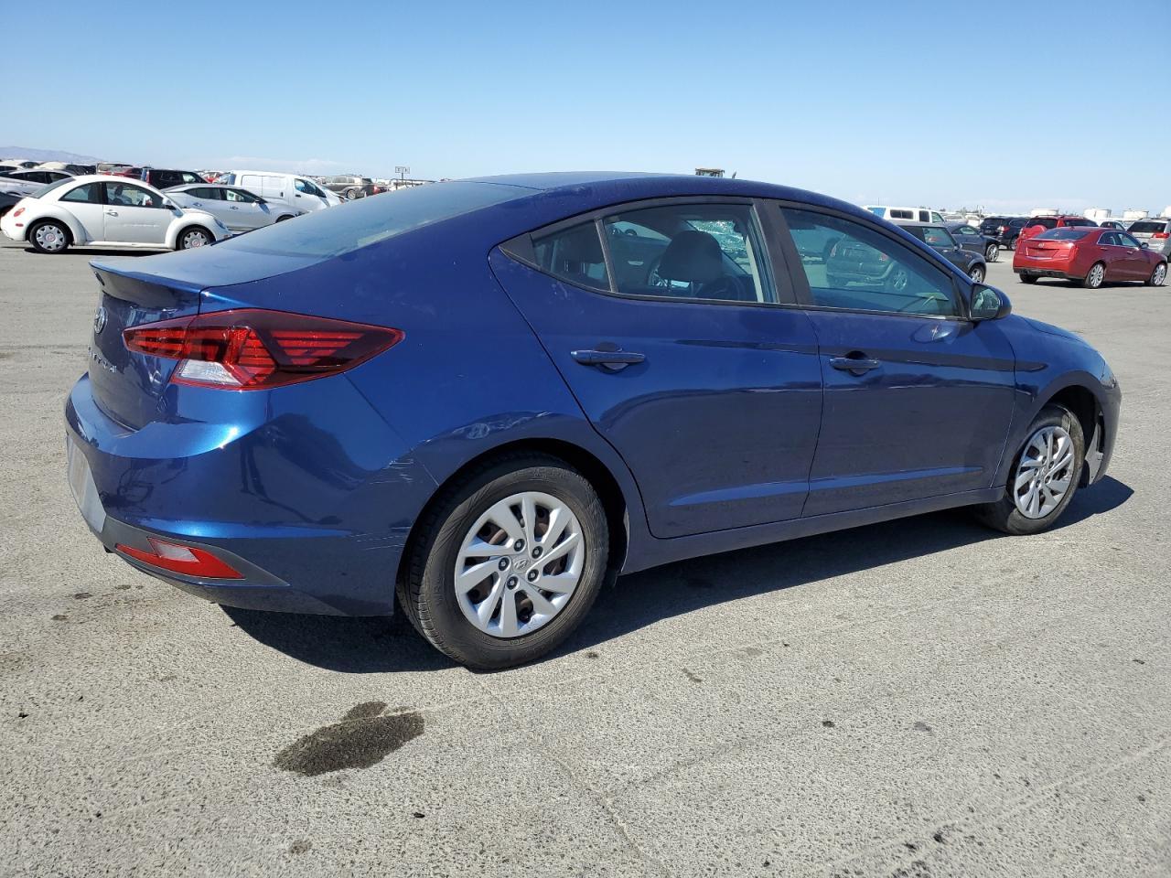 2019 Hyundai Elantra Se - Фото 3
