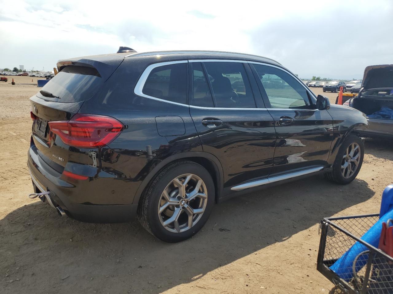 2021 BMW X3 xDrive30I - Фото 3