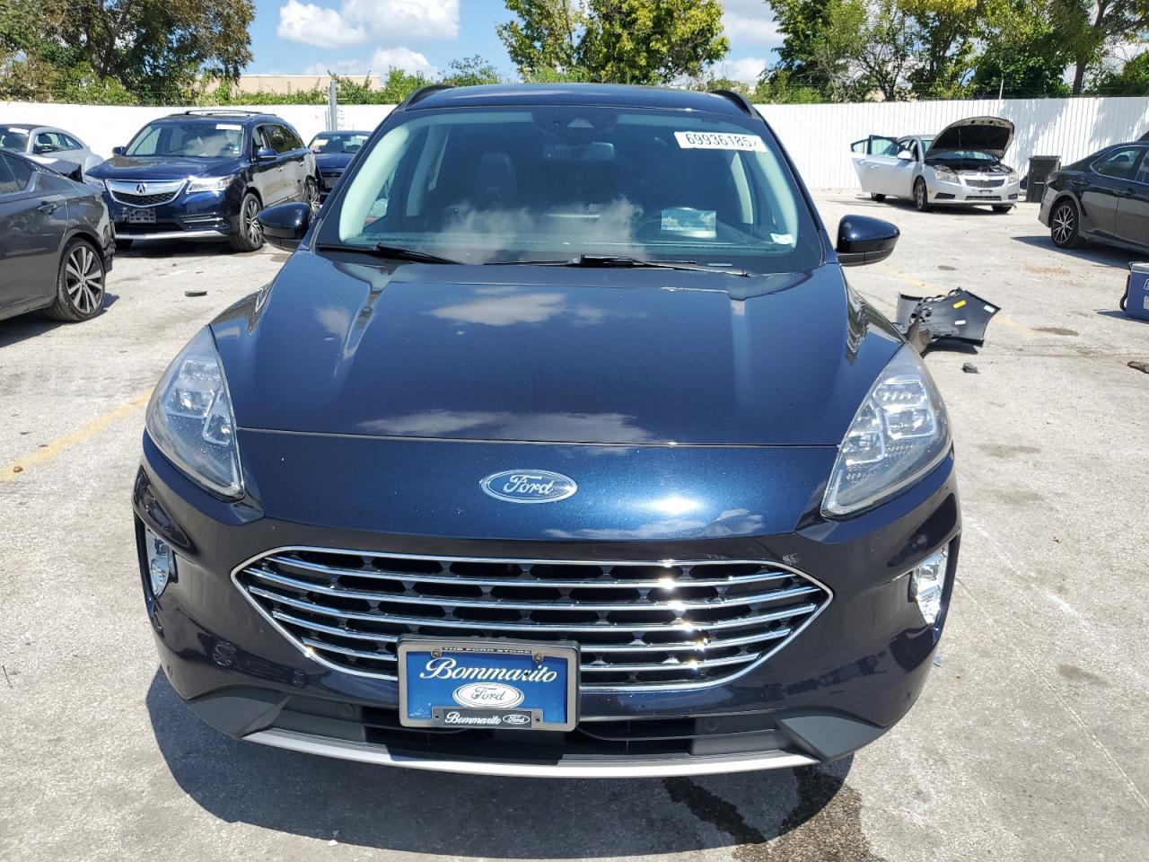 2021 Ford Escape Titanium - Фото 5