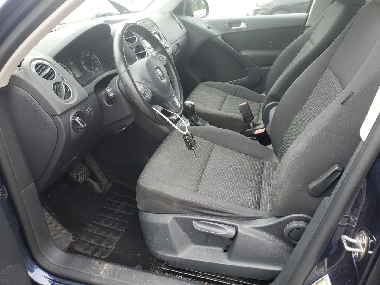 2014 Volkswagen Tiguan S - Image 7