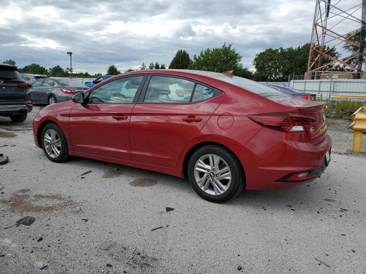 2019 Hyundai Elantra Sel - Image 2