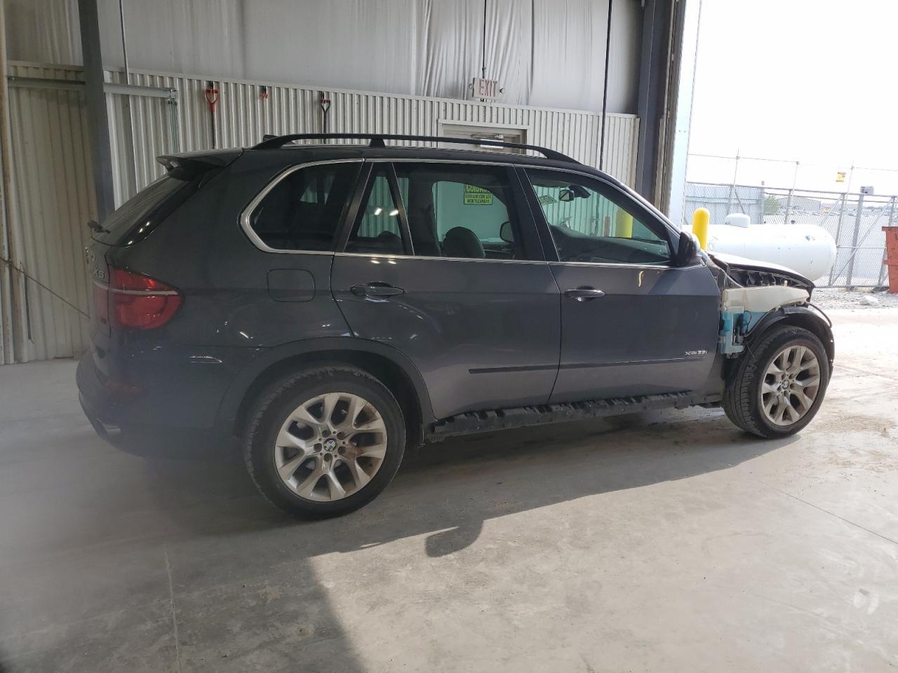 2013 BMW X5 xDrive35I - Фото 3