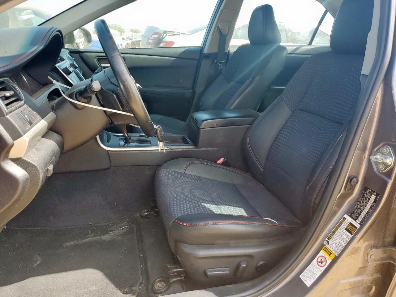 2015 Toyota Camry Le - Image 7