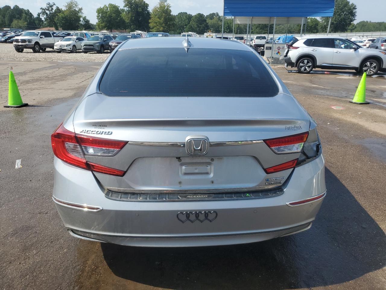 2018 Honda Accord Touring Hybrid - Фото 6