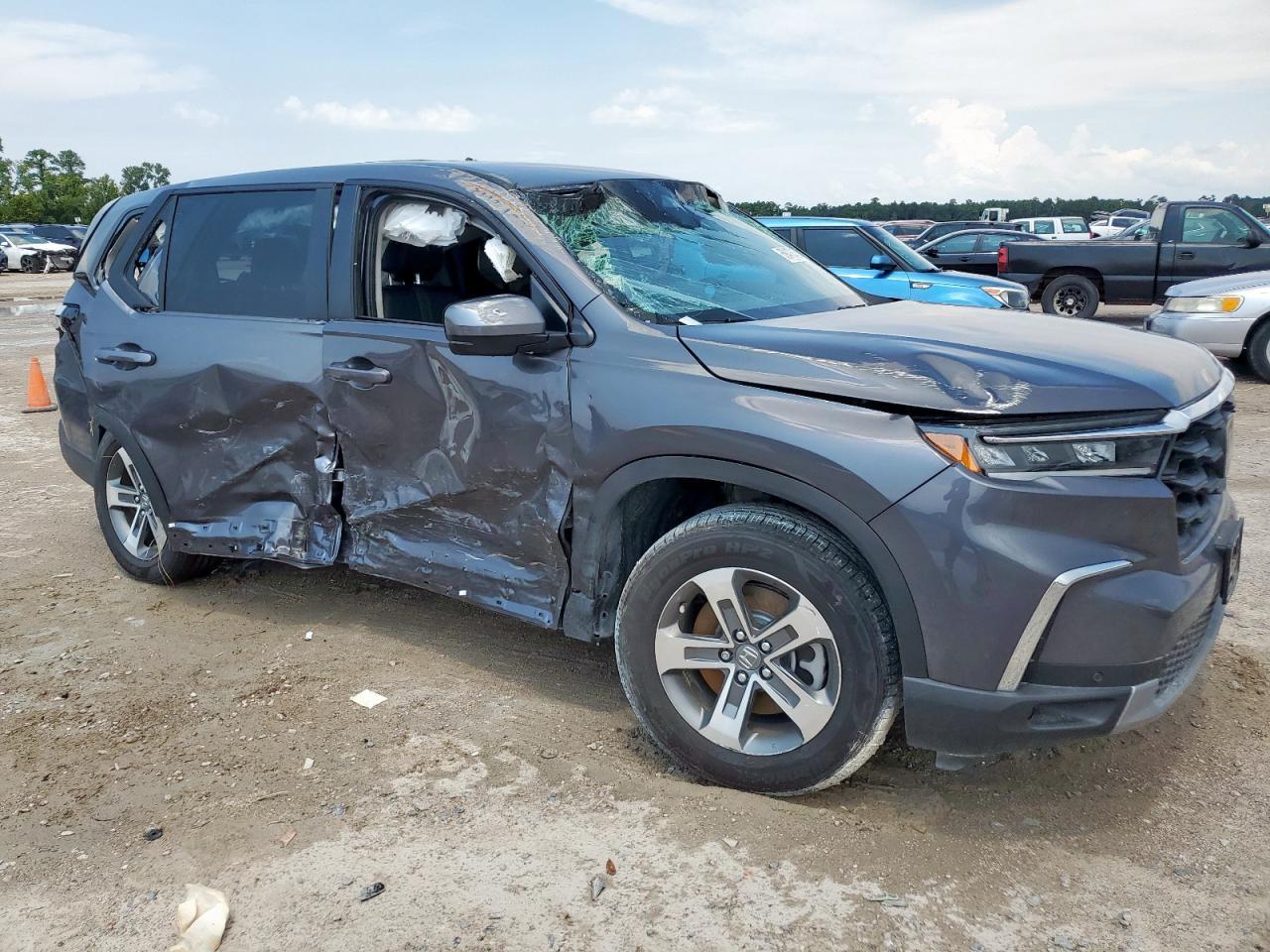 2025 Honda Pilot Exl - Image 4