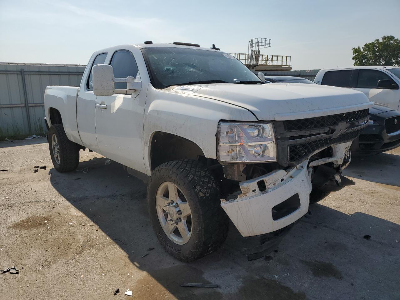 2011 Chevrolet Silverado K2500 Heavy Duty Ltz - Фото 4