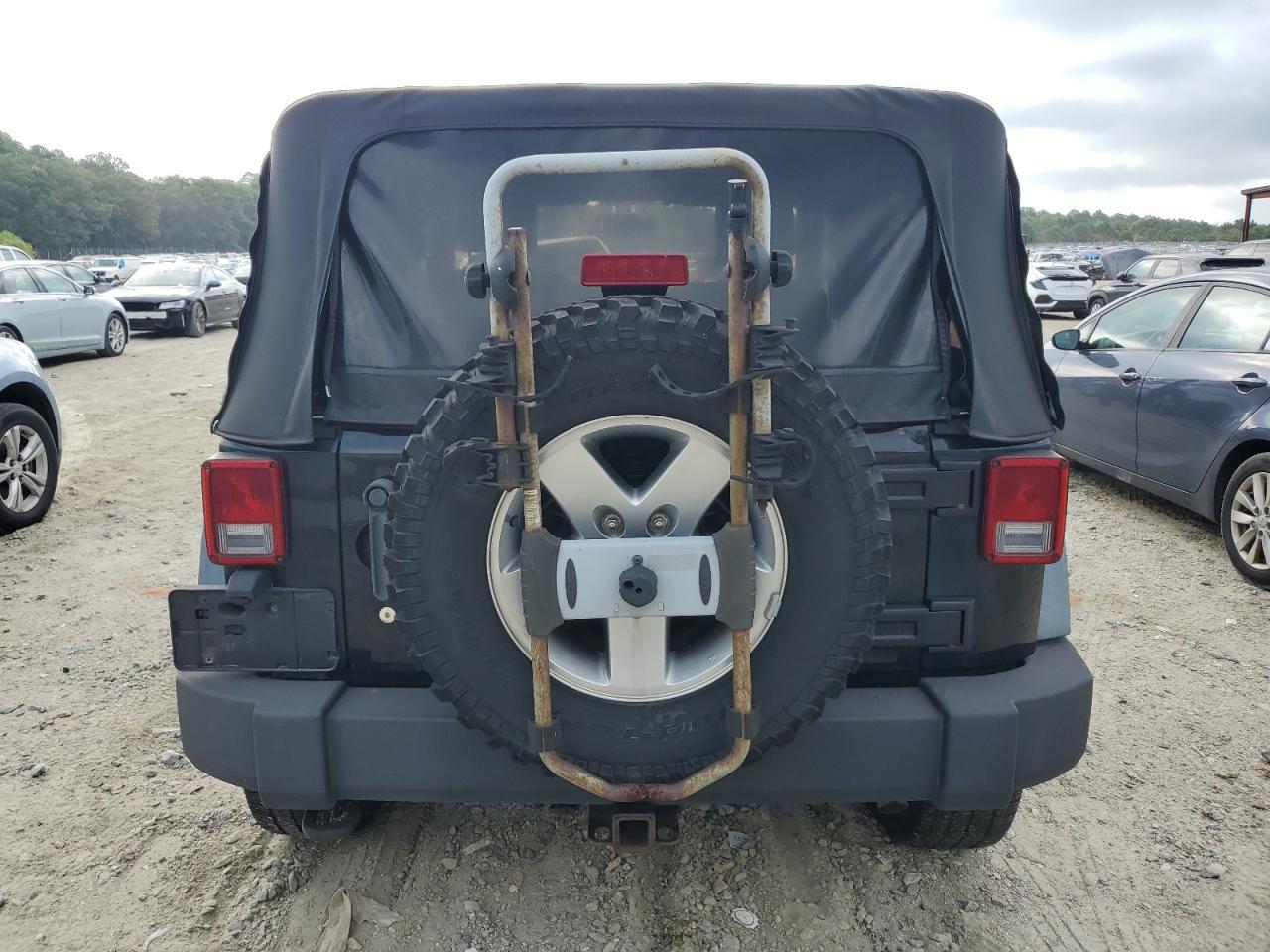 2010 Jeep Wrangler Sport - Фото 6