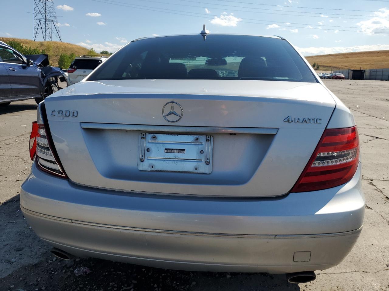 2013 Mercedes-Benz C 300 4Matic - Image 6