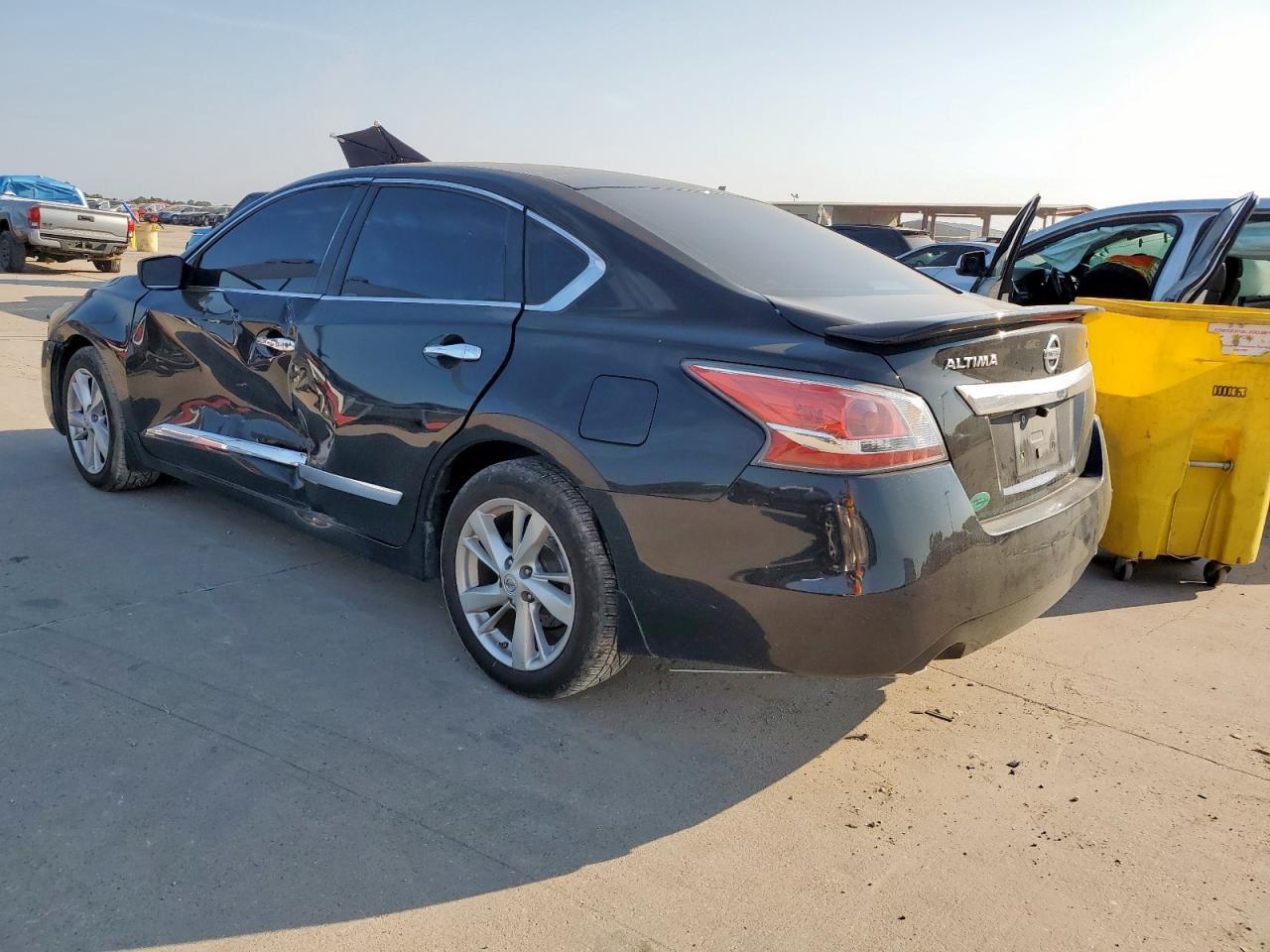 2015 Nissan Altima 2.5 - Фото 2