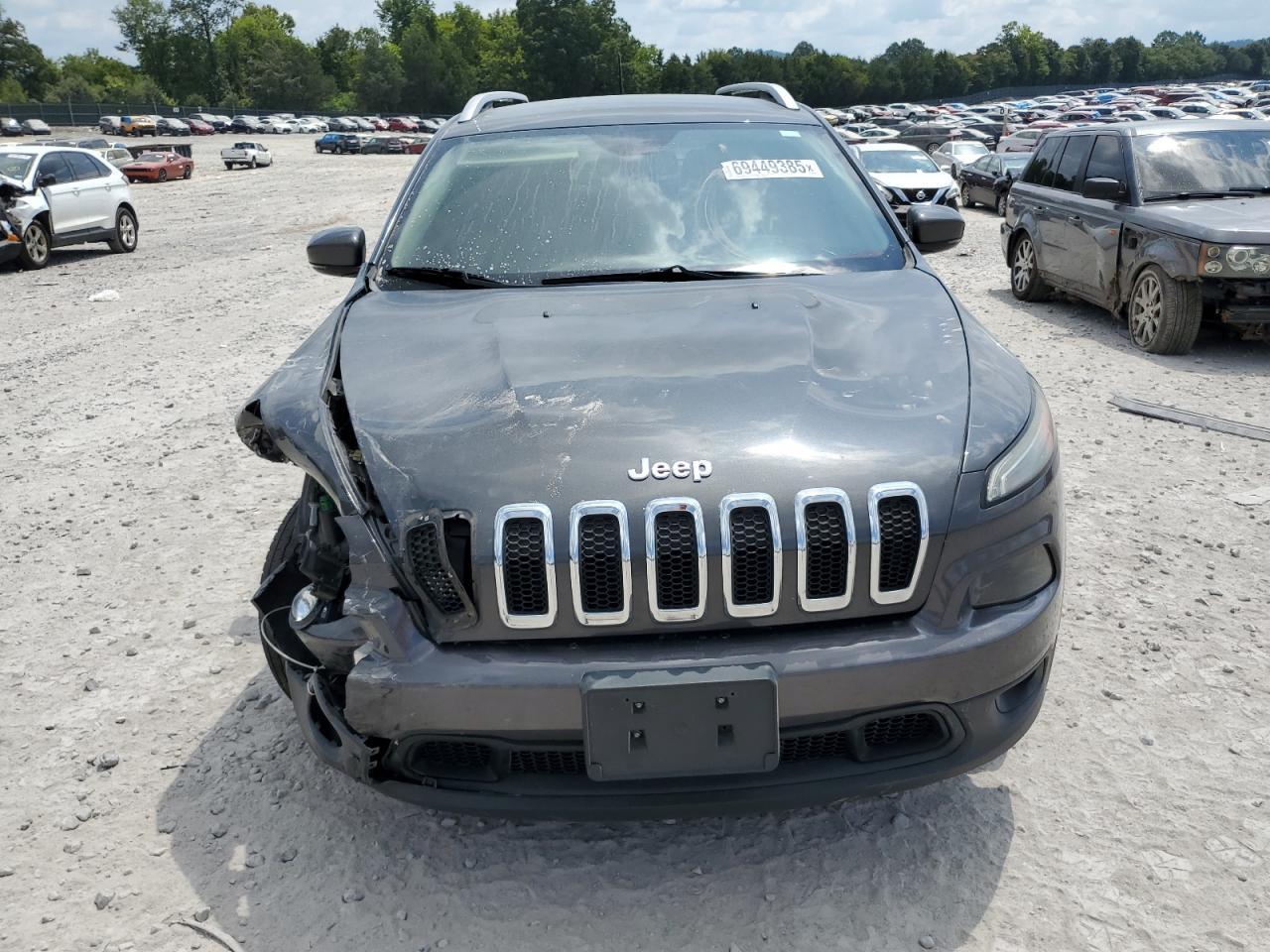 2016 Jeep Cherokee Latitude - Image 5