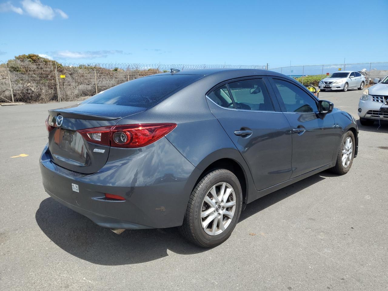 2014 Mazda 3 Touring - Image 3