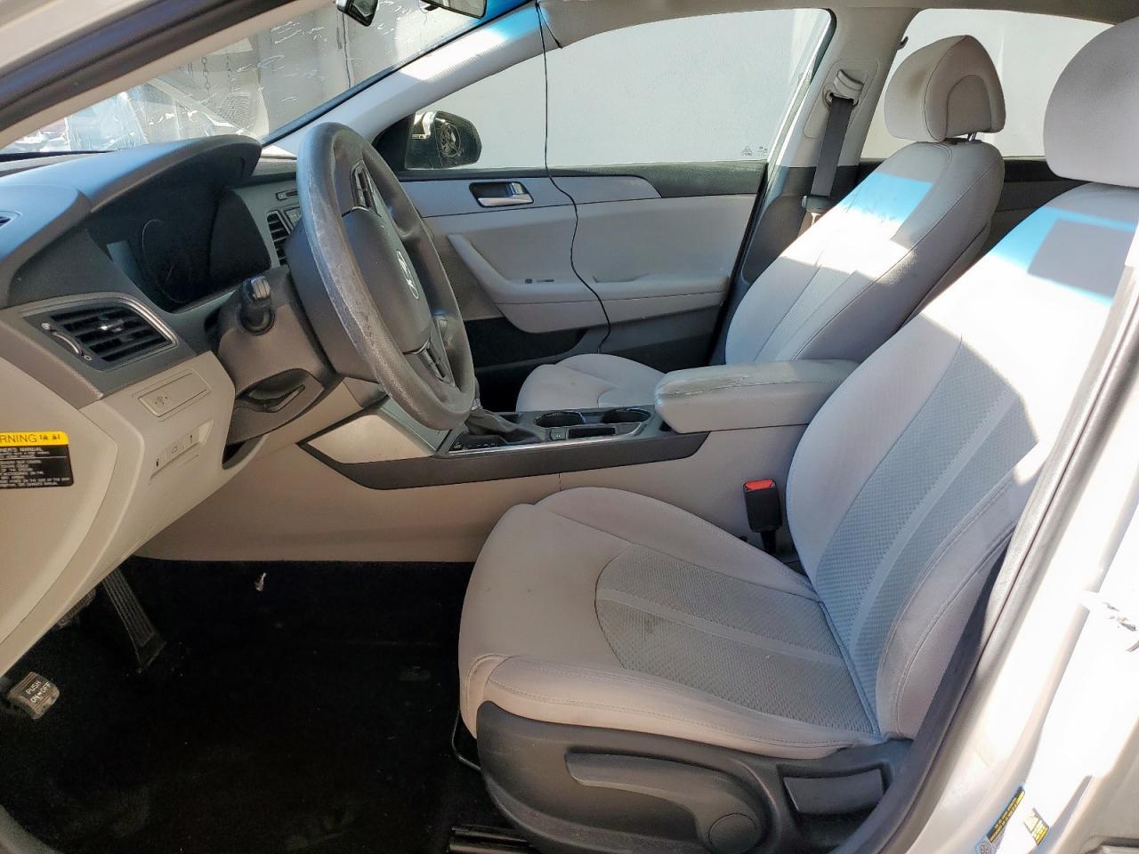 2017 Hyundai Sonata Se - Фото 7