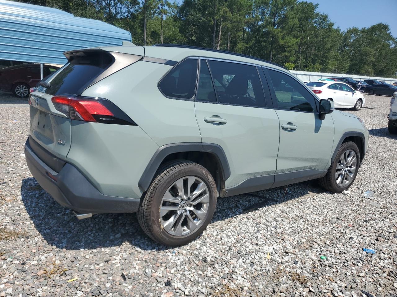 2022 Toyota Rav4 Xle Premium - Фото 3