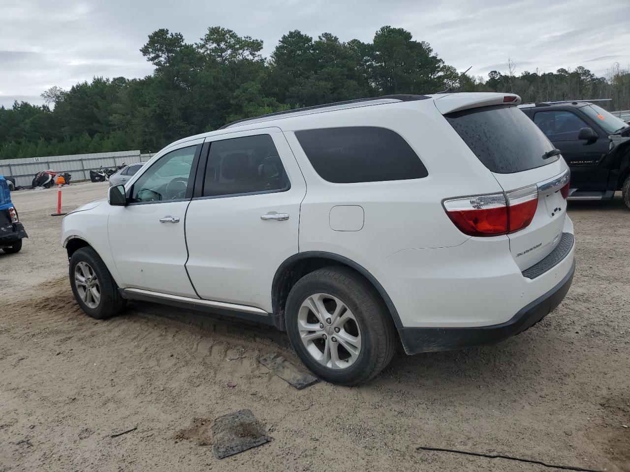 2013 Dodge Durango Crew - Image 2