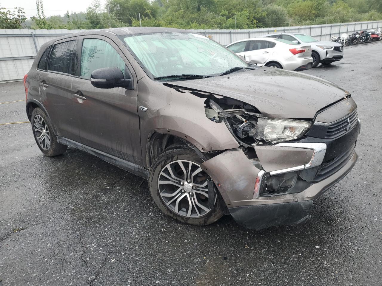 2017 Mitsubishi Outlander Sport Es - Фото 4