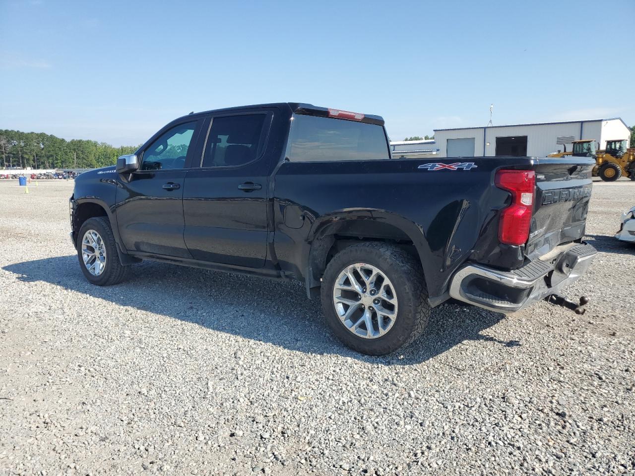2020 Chevrolet Silverado K1500 Lt - Фото 2