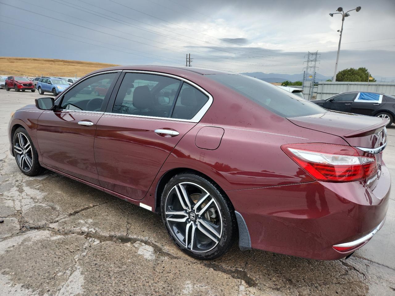 2016 Honda Accord Sport - Image 2