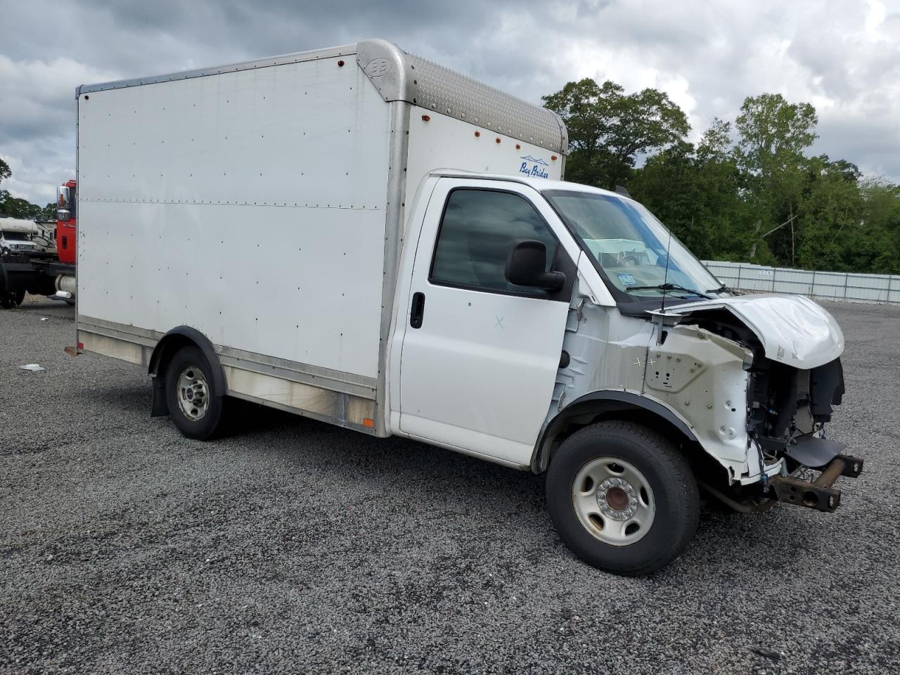 2019 GMC Savana Cutaway G3500 - Image 4