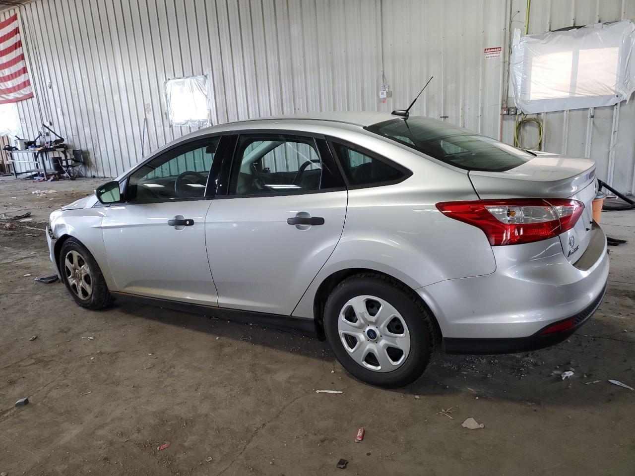 2014 Ford Focus S - Фото 2