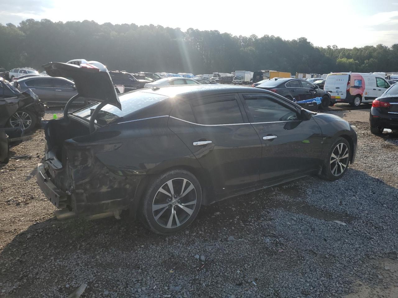 2017 Nissan Maxima 3.5S - Фото 3